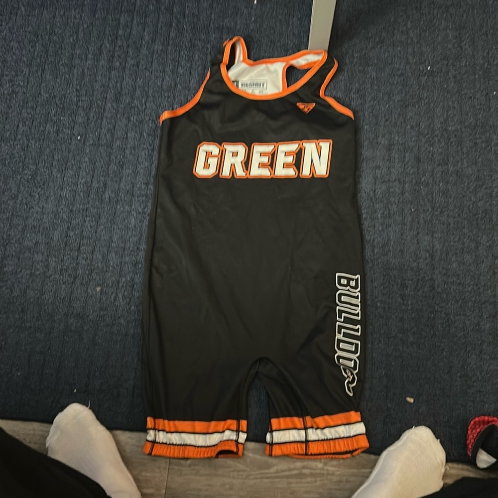 Green Bulldogs Men’s wrestling singlet